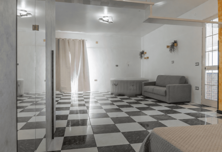 suite-2°-piano-Glicine-Rosso.png